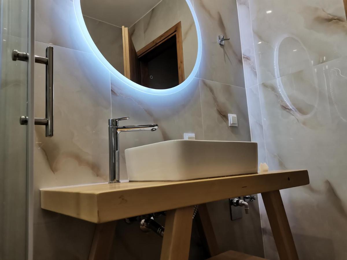 Nely's Luxury Apartment